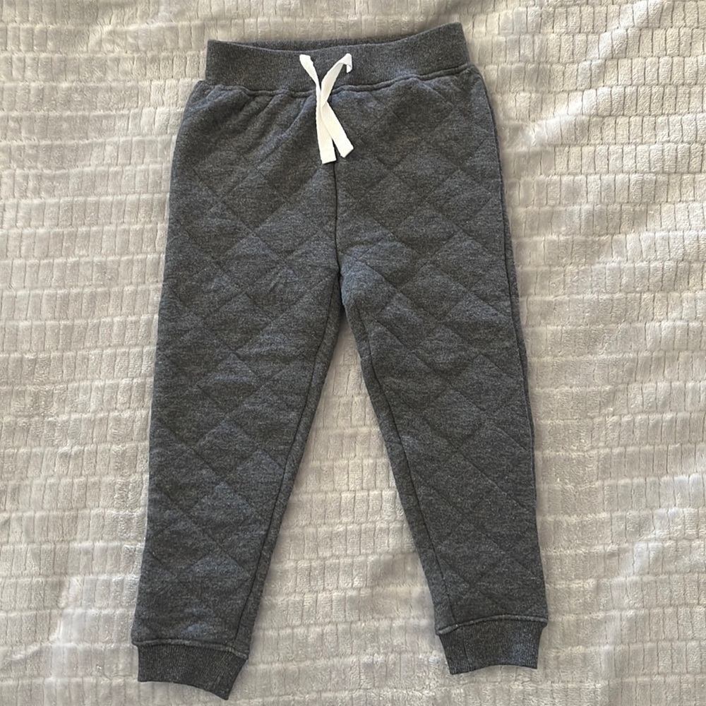 Tommy Bahama 4t boy joggers.